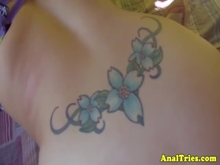Amateur anal girl showing her fabulous ass