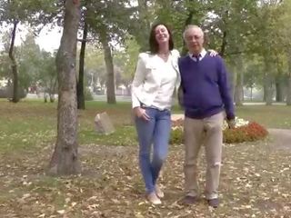 Marriageable punčocha milfs flirting