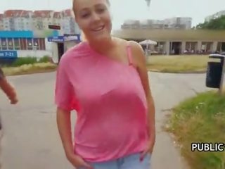 Kawkazly daşda jemagat öňünde ulylar uçin film