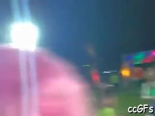 Active juridik moshë i ri sucks dhe rides