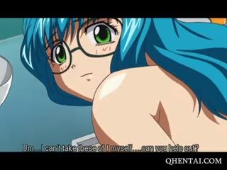 Hentai võrgutaja bent üle a counter ja perses
