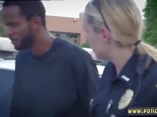 I would love to suck off a straight cop and young woman male cop sock anal