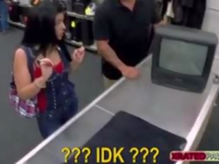 Seks film ukrepanje pri na pisarna od na pawnshop s a kubanke damsel