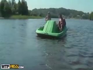 Nované blondýnka v prdeli těžký v a loď