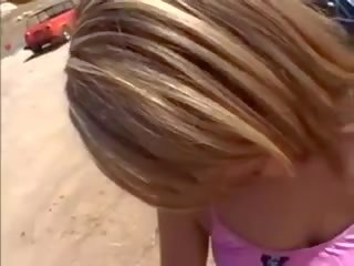 Asian slattern Gets Fucked Outdoors