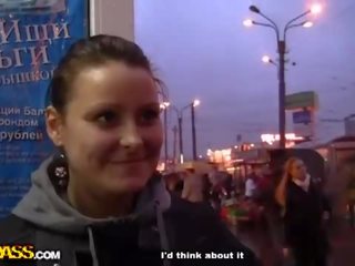 Flirty ms paid to striptiz, suck and fuck