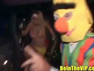 여배우 에 할로윈 costumes 에 그만큼 클럽