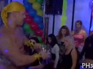 Waiters zkurvenej doxies