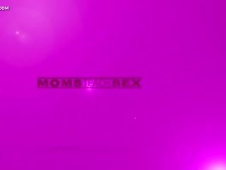 Smashing betje eje darla crane movs her stepdaughter sammi bananas how to suck gotak .