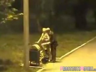 Guy with a gutaran jelep in the park