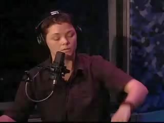 Dil chainsaw by howard stern