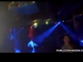 Maganda marvelous dalaga rides katawan ng poste