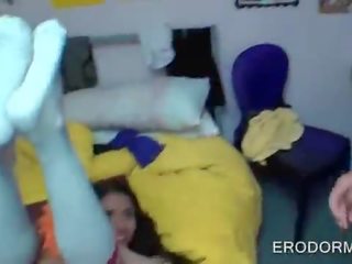 X nominal kapëse lojra në kolegj konvikt dhomë orgji festë