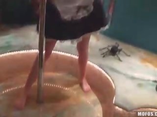 에이 할로윈 파티 의 아마추어 매춘부
