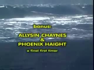 Allysin chaines and her saucy boyfriend ýalamak each others aýak and toy soçniý twat