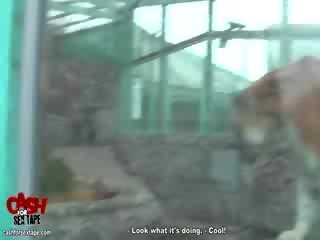 Argëtim sneaky banjë i rritur film me tim ish