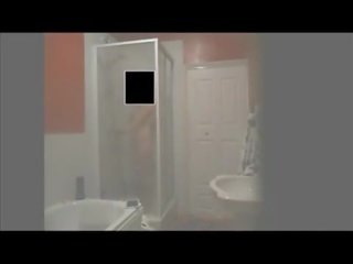E përsosur adoleshent filmuar në the dush (pjesa e 2) - go2cams.com