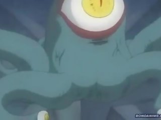 Warrior daam hukkus poolt tentacles