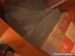 Seductress 给 湿 和 tenacious 公 口交