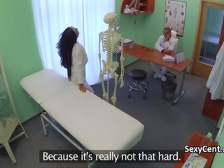 Specialist natepavanje študent medicinska sestra