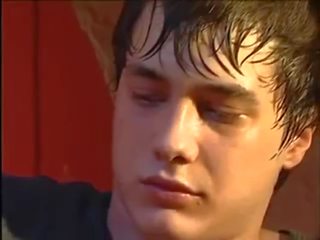 Kettő sweaty tw-nks