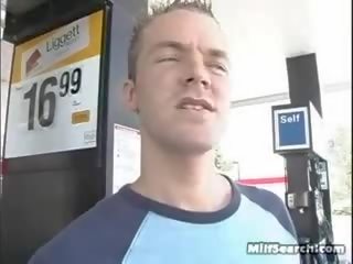 Ema mina d nagu kuni kuradi pumpamine gas saab pumbatakse herself1