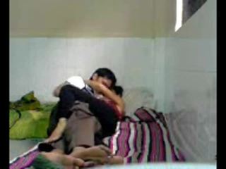 Indian Coed Sucks Fucks In Bfs Dorm Room