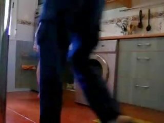 Asawang babae panunukso ang plumber - non hubo't hubad
