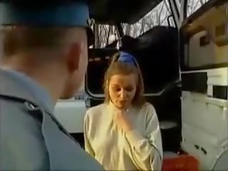 Težko up najstnice jebe na policija s snahbrandy