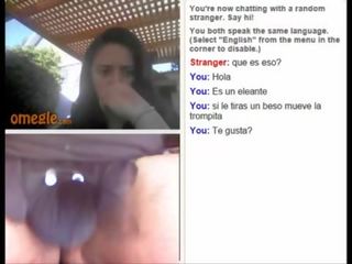 Beguiling tetas y pezones una chupando paletas y compilaciòn
