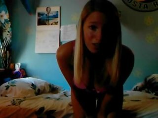 Dicolong young female masturbation vid