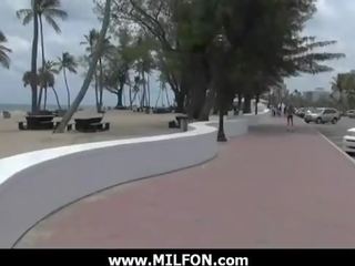 Extraordinary milf scoppio suo il prossimo porta neigbor 12