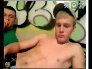 Two 18yo te-ns on web kamera