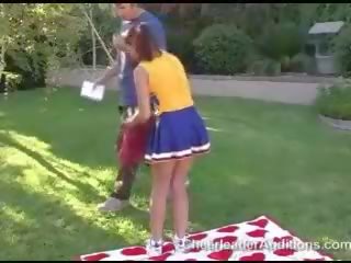 Ayu sedusive redhead tukang nyoraki showing susu
