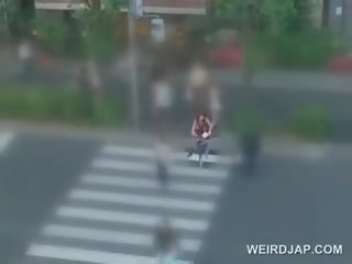 First-rate 일본의 기능 수음 와 딜도 에 그녀의 bike