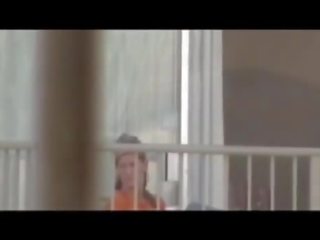 My terrific goňşy flashed right back at me