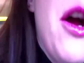 Perfected amateur brit gets fingered