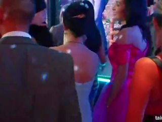 誘人 新娘 他媽的 在 公