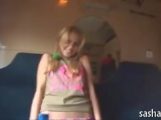 Licking taşşak for saçlak member