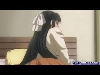 Captivating hentaý lady gets fingered kirli clip
