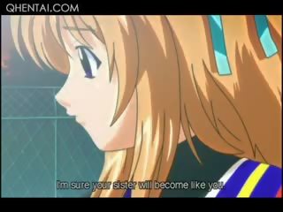 Ljubko hentai blondinke kurba razbil s a tenis racket zunaj