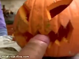 Fabulous blondes bring home farmer for manhood sordyrmak