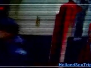 Puta sa damit-panloob makakakuha ng bayad