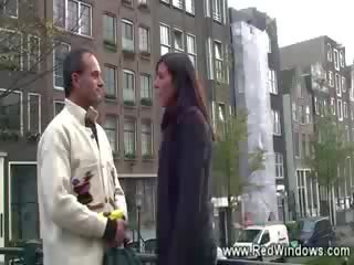 Me e tij udhëheq randy turist vizita një kurvë në amsterdam