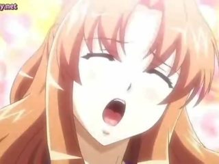 Anime deity wird gerammt auf strand