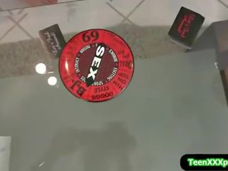 험악한 하드 코어 청소년 파티 비디오 21