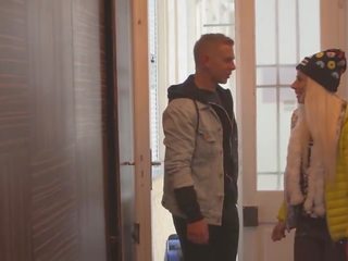 Bitches abroad - elite blondinka fransuz turist sucks and fucks for a fresh dose of gutarmak
