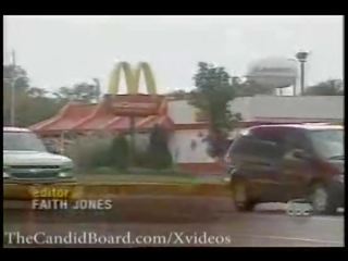 Thecandidboard.com.candid & ýalaňaja seredýän klipler - mcdonalds striptiz gözle