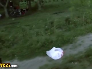 Jemagat öňünde nudity scenes with gödek sikiş clip adventures vid