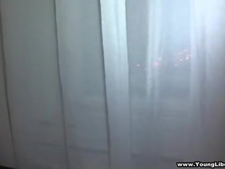 잤어요 그녀의 수분이 많은 젊은 고양이 부터 뒤에 vid